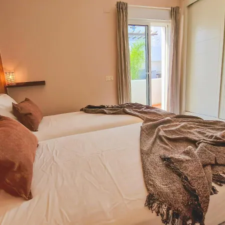 Seaview Penthouse Valle Golf * エステポナ