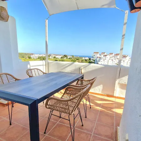 Seaview Penthouse Valle Golf אסטפונה