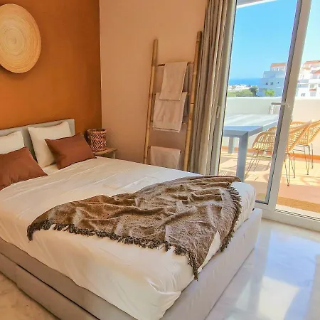 Seaview Penthouse Valle Golf אסטפונה